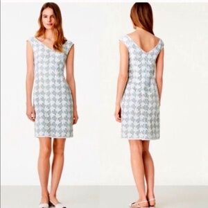 Tory Burch Size 0 Brooklynn Dress V-Neck Sheath White Lace Sea Moss Green Lining